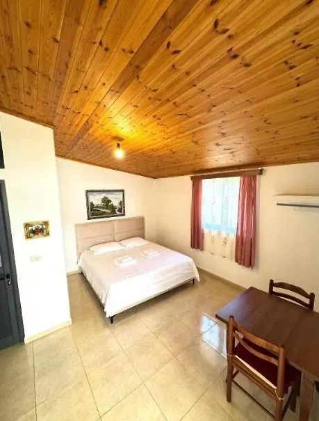 Apartment Angela Ksamil Albania