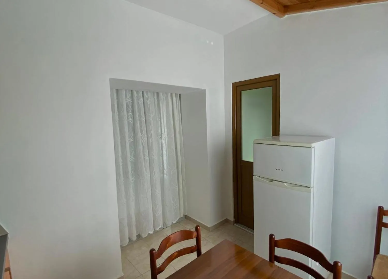 Apartment Angela Ksamil 0*,
